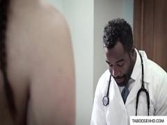 Super porno category anal (372 sec). Doctor molest his hot teen patient.